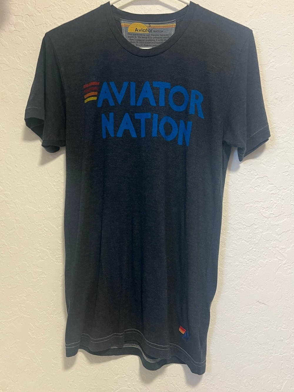 Aviator Nation Charcoal Tee Tri-Blend Small Vintage Blue Logo Rainbow Stripes
